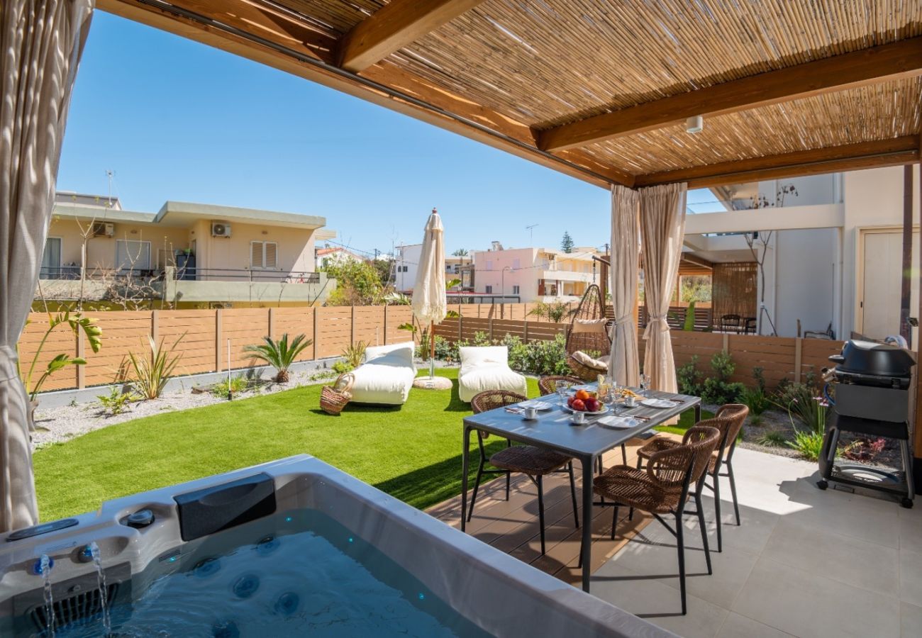 Apartment in Rethymno Town - Solaya II – 1-Bedroom Contemporary Coastal Suite with Outdoor Hot Tub