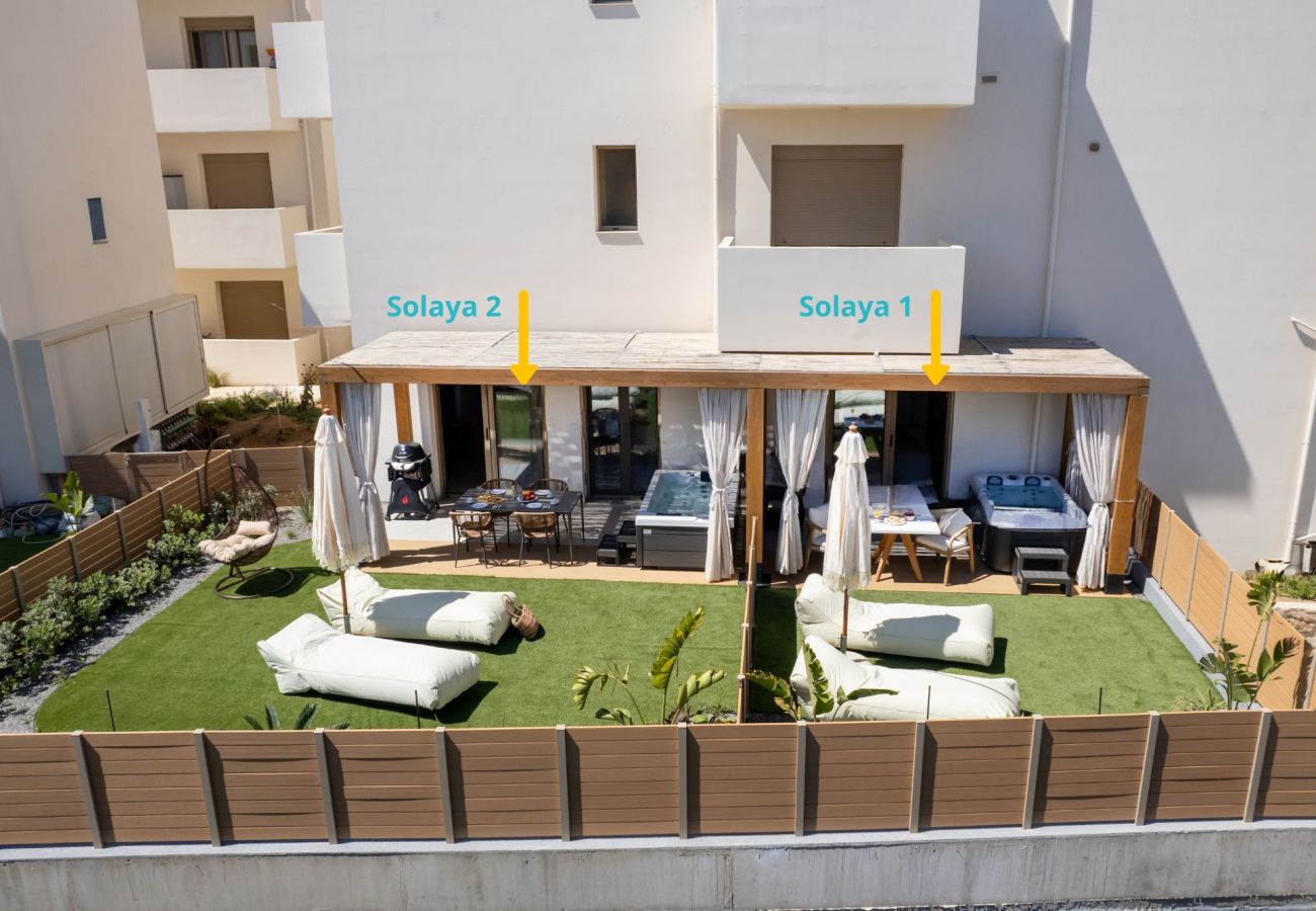 Apartment in Rethymno Town - 1-Bedroom Contemporary Coastal Suite with Outdoor Hot Tub And Private Parking