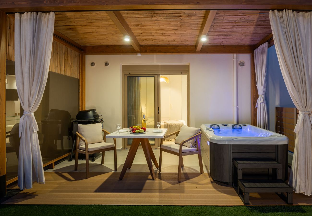 Apartment in Rethymno Town - 1-Bedroom Beachfront Urban Retreat with Outdoor Hot Tub