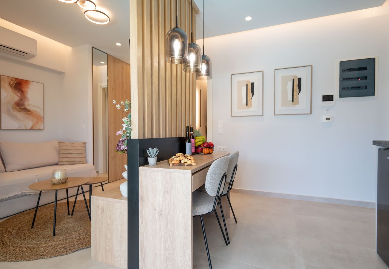 Studio in Rethymno Town - Premium Beachfront Suite with Heated Mini Pool and Private Parking