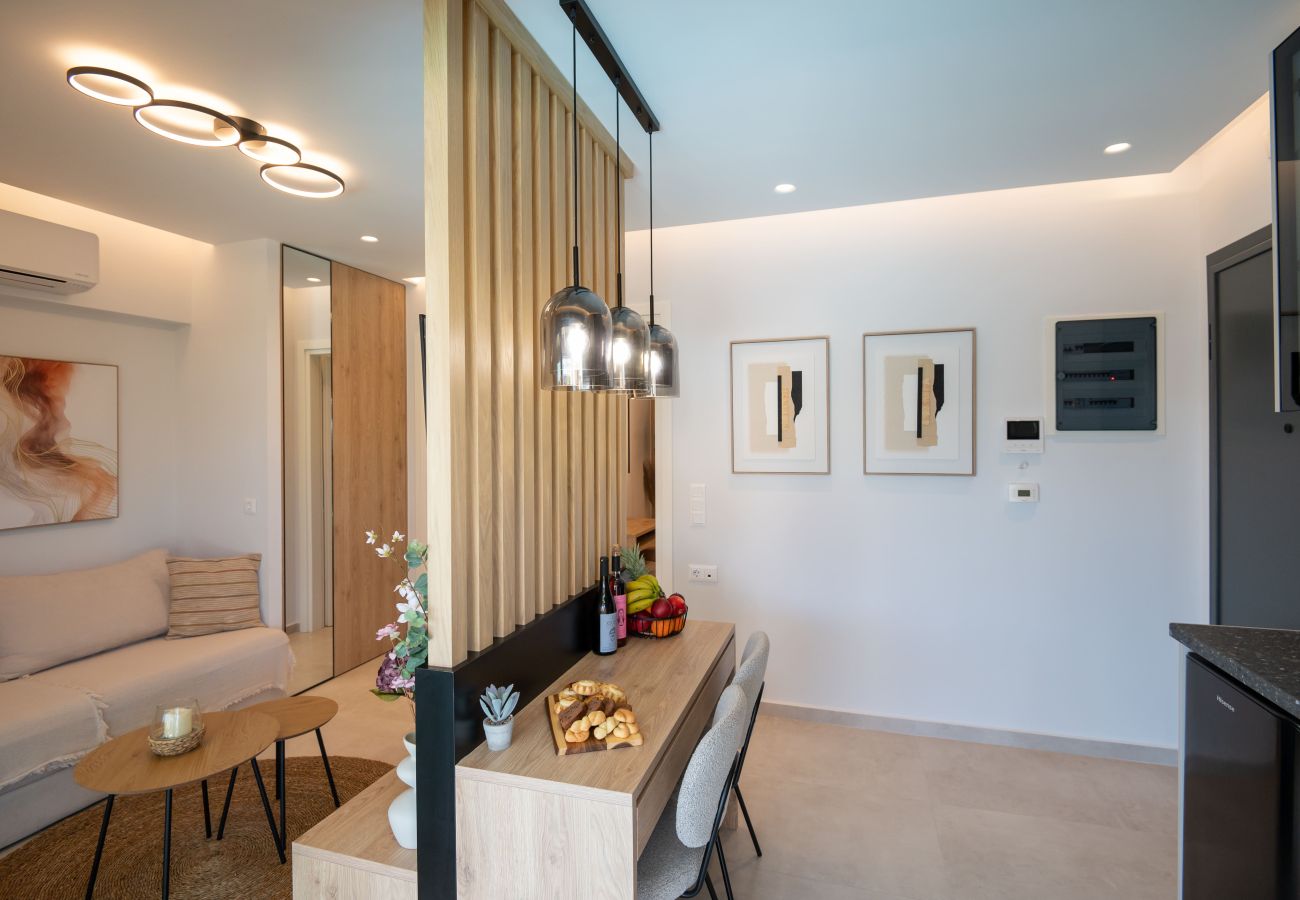 Studio in Rethymno Town - Premium Beachfront Suite with Heated Mini Pool and Private Parking