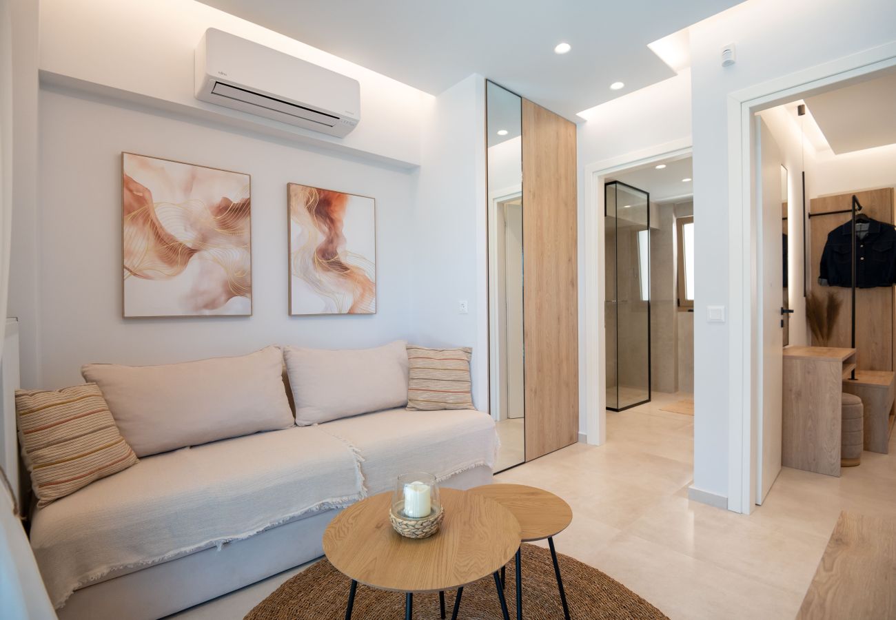 Studio in Rethymno Town - Premium Beachfront Suite with Heated Mini Pool and Private Parking