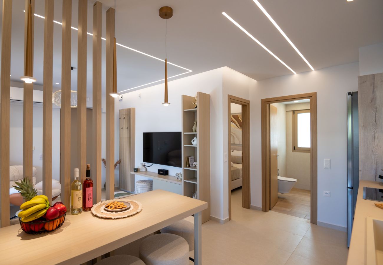 Studio in Rethymno Town - Premium Coastal Studio with Heated Mini Pool and Private Garage