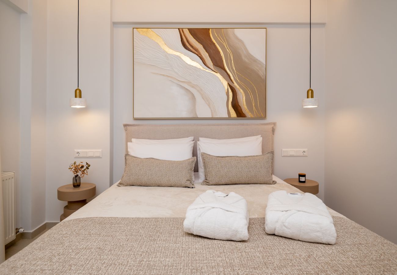 Studio in Rethymno Town - Premium Coastal Studio with Heated Mini Pool and Private Garage